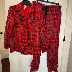 Wondershop Red Plaid Women's Pajama Set Medium NWOT